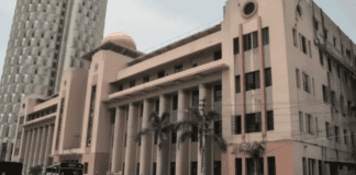 Karachi Cotton Association building issue