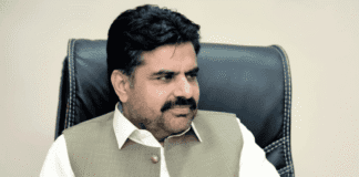 Karachi open manhole issue